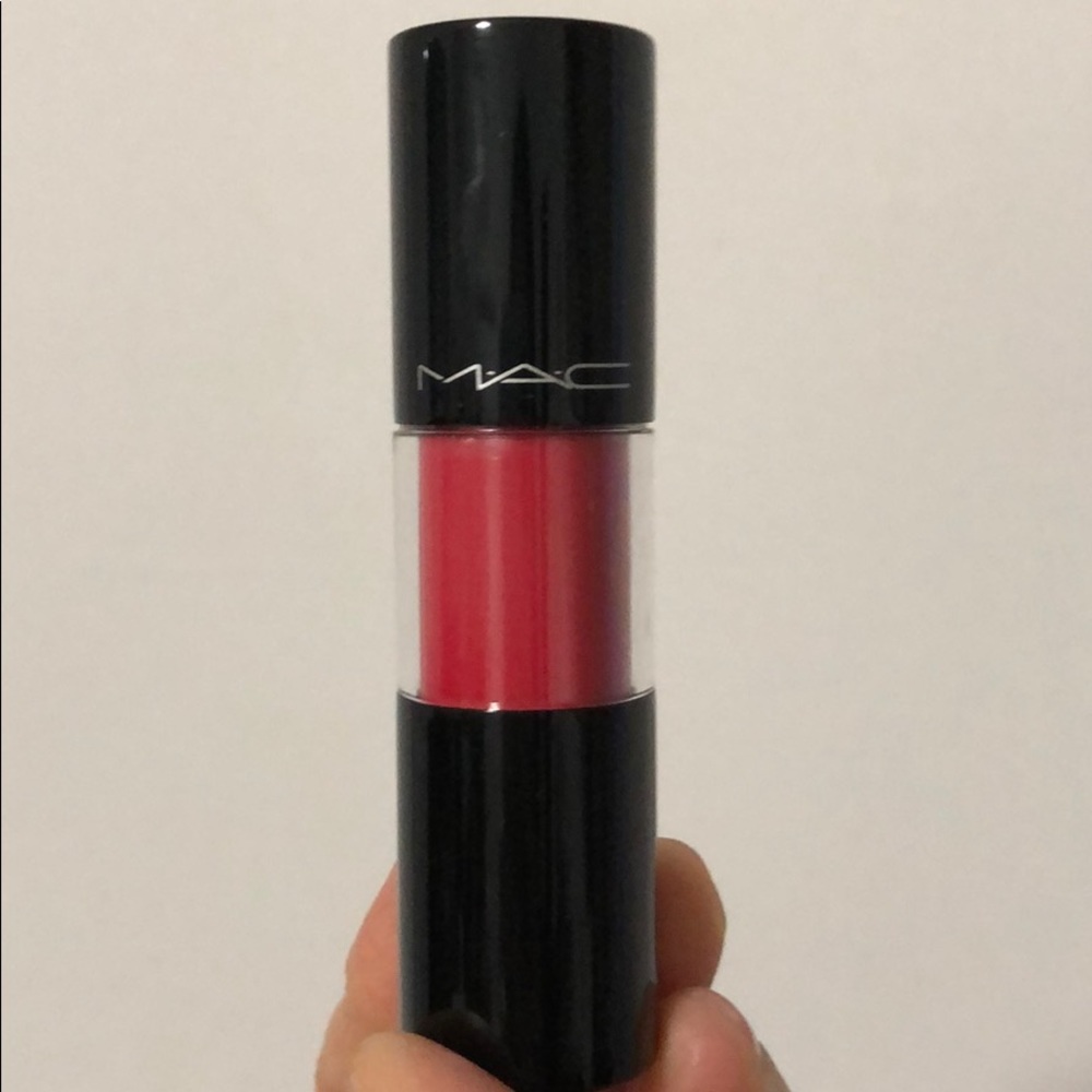 MAC VERSICOLOUR VARNISH CREAM LIP STAIN